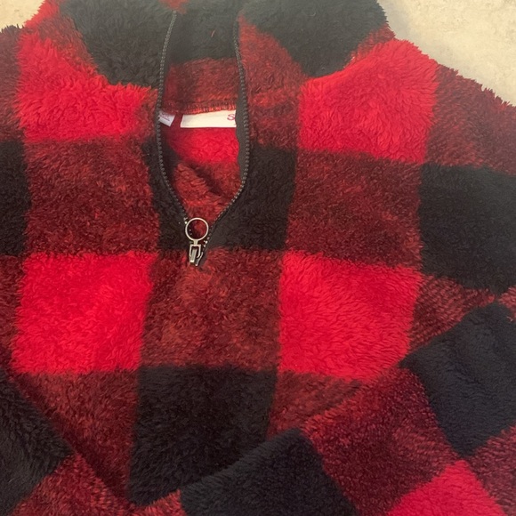 For sale! SO fuzzy cropped sweater plaid black/red, size XS. - Picture 2 of 3